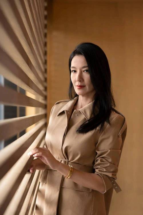 女明星评判标准引热议：才华品格胜于身材，健康知识更实用