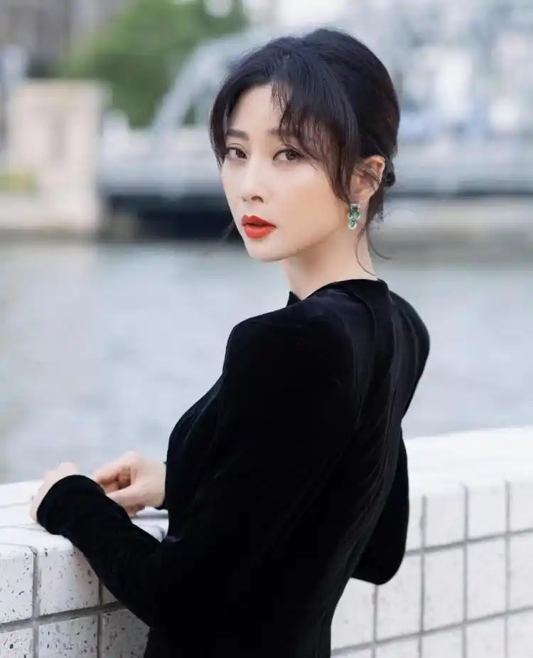 不老女神许晴_娱乐圈最漂亮的女明星_最漂亮女星