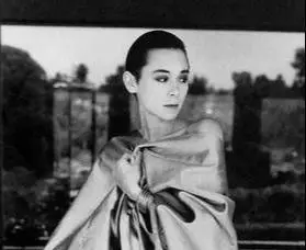 萧亚轩绯闻艾滋病_周天娜艾滋病公开_娱乐圈艾滋明星