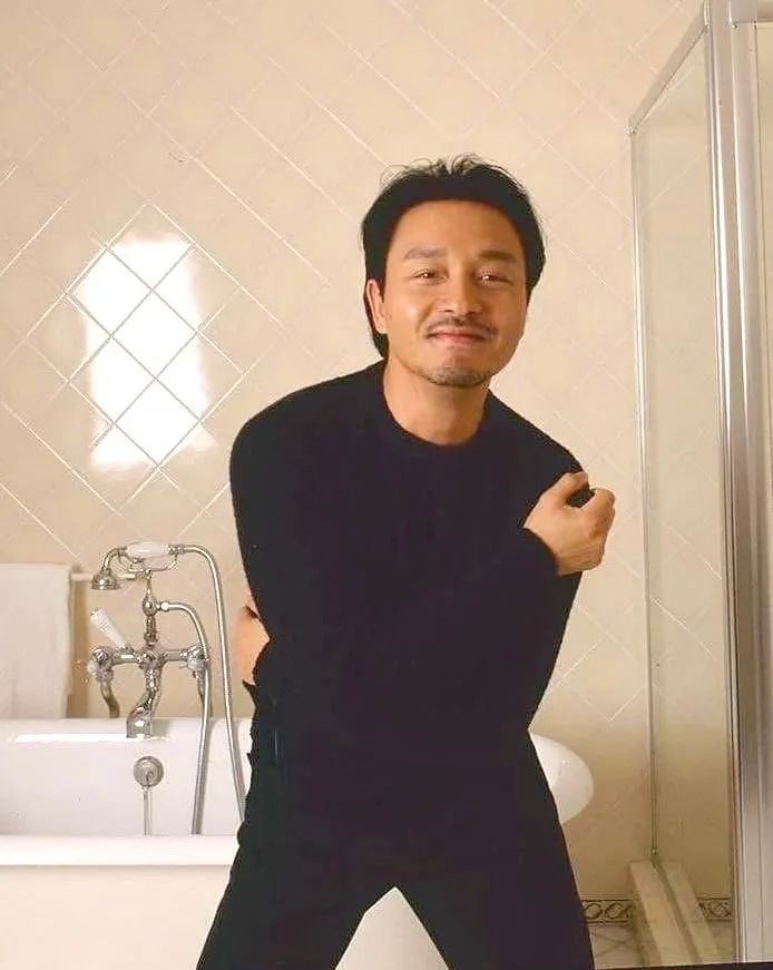 张国荣抑郁症_张国荣死因_香港娱乐圈黑张国荣