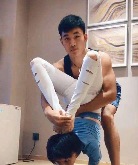 张天爱健身日常_娱乐圈 健身  明星_健身狂魔女艺人