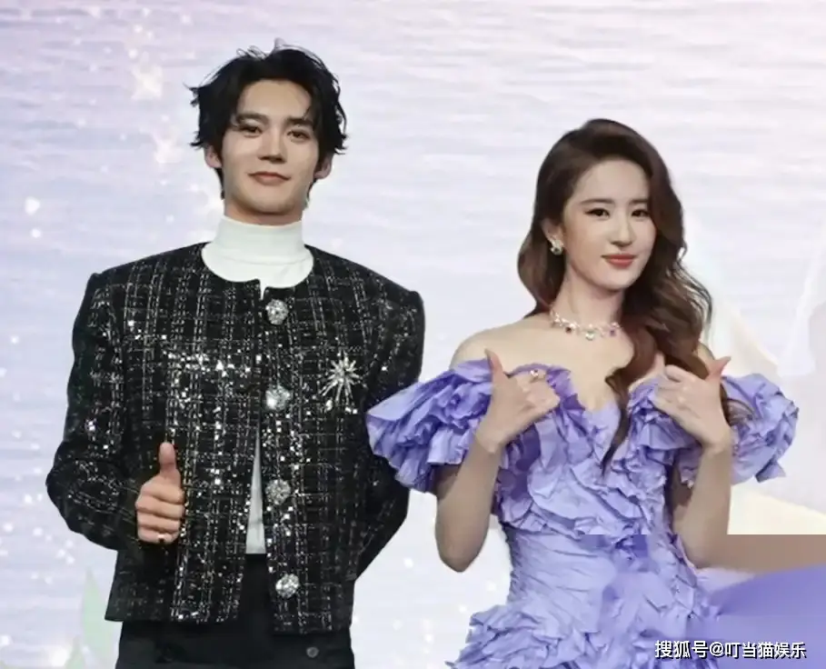 拍娱乐圈绯闻_于适刘亦菲绯闻_于适劈腿绯闻女主