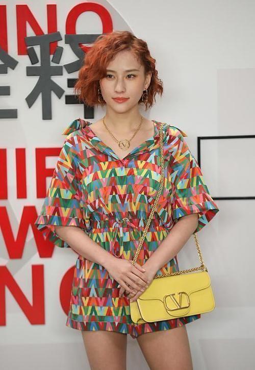 赌王混血女儿_混圈娱乐赌王女儿小说_赌王女儿混娱乐圈