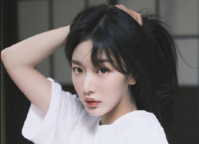 娱乐圈媒体红黑榜2021_明星记者关系分析_那些有黑料的明星视频在线观看网站,